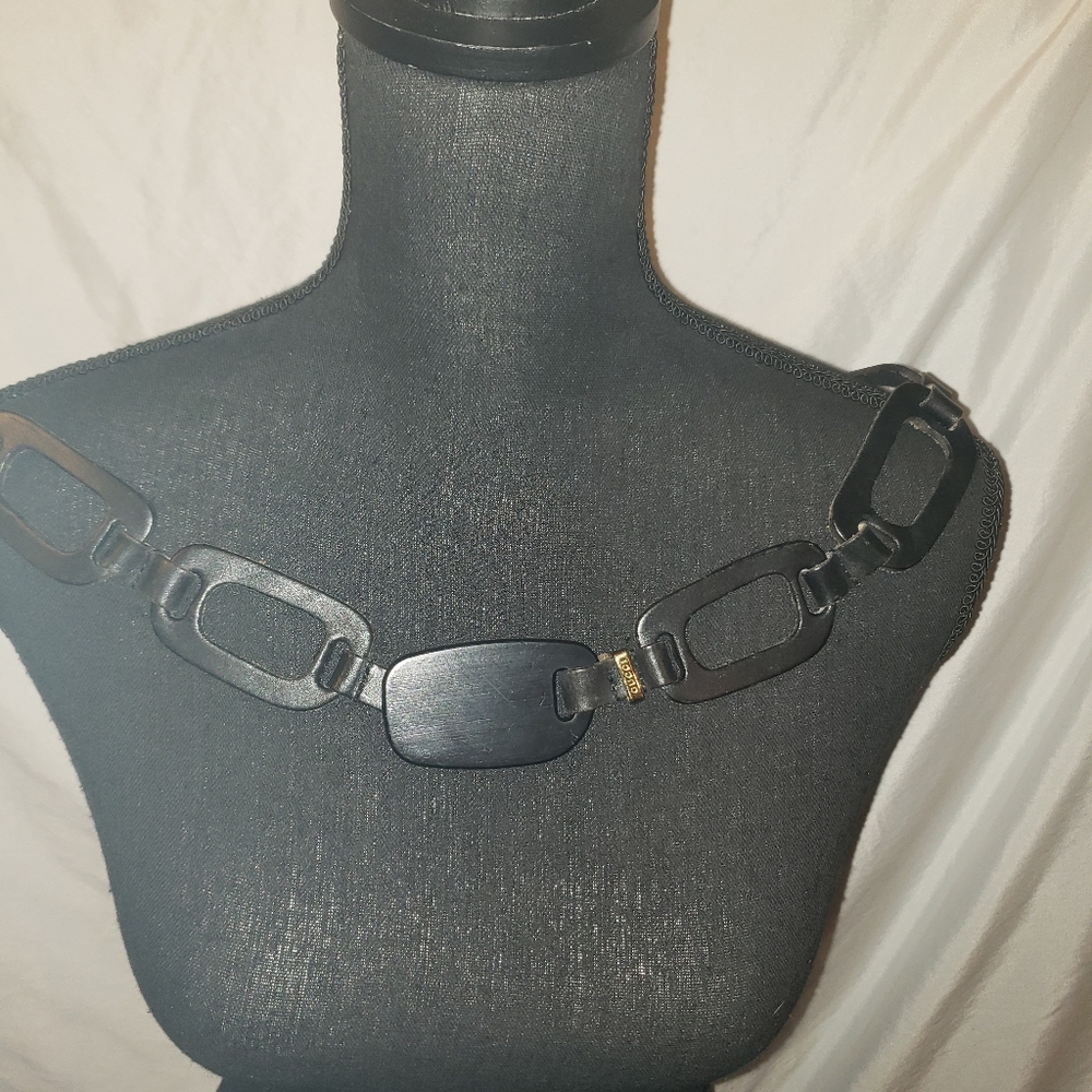 Rare Gucci Black Leather open Ring Belt